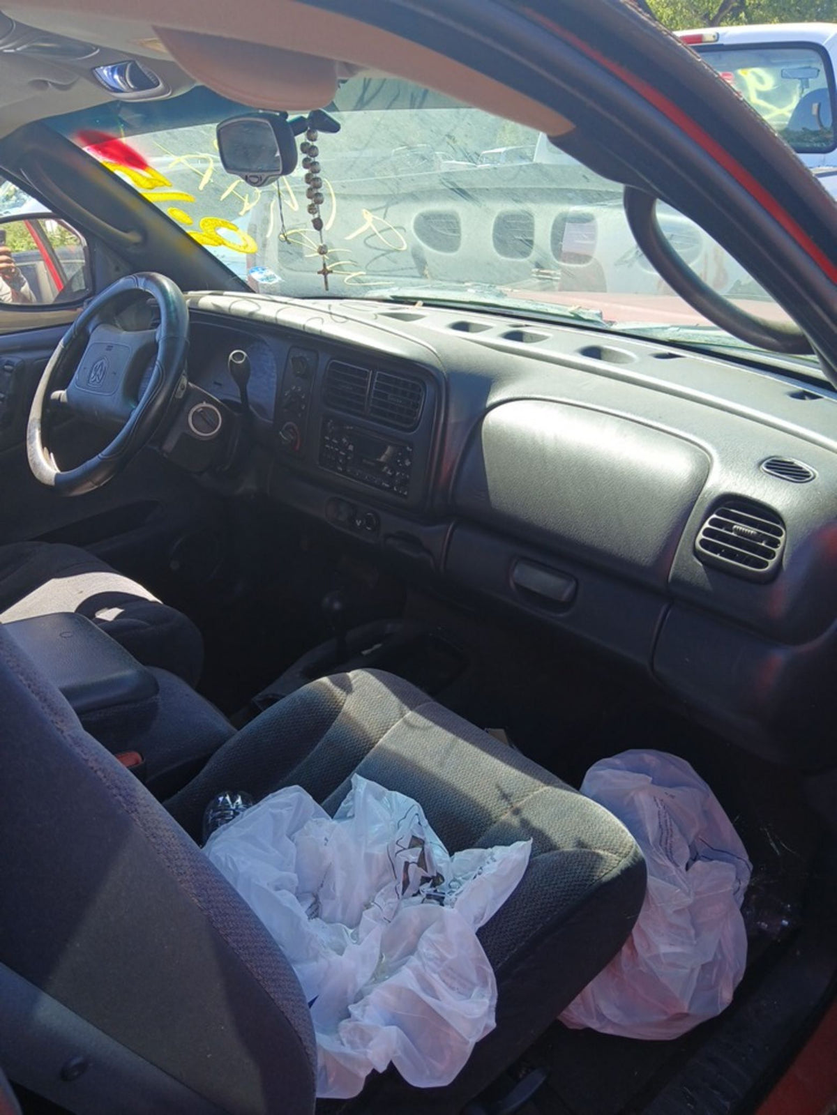 CA_VEHICLE_MEDIA:13203515096:3294774952