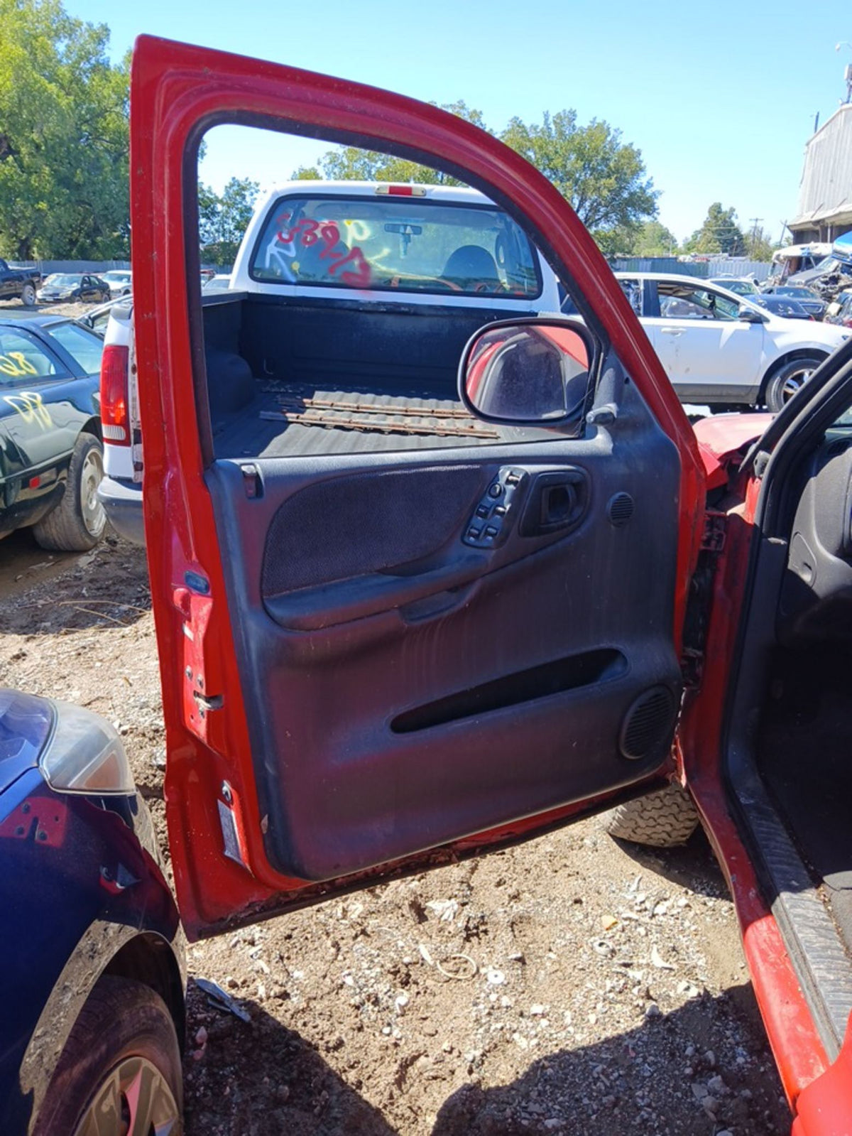 CA_VEHICLE_MEDIA:13203515096:3294775117