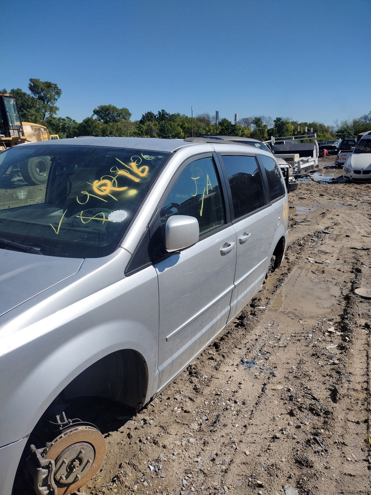 CA_VEHICLE_MEDIA:13203515097:3294261581