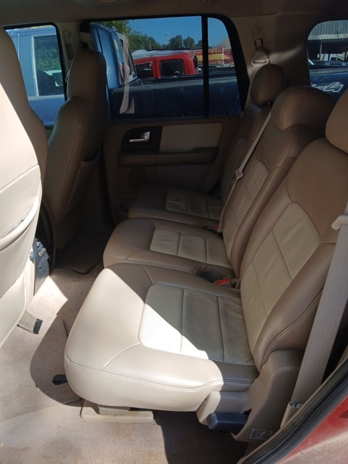 CA_VEHICLE_MEDIA:13203515099:3294115303