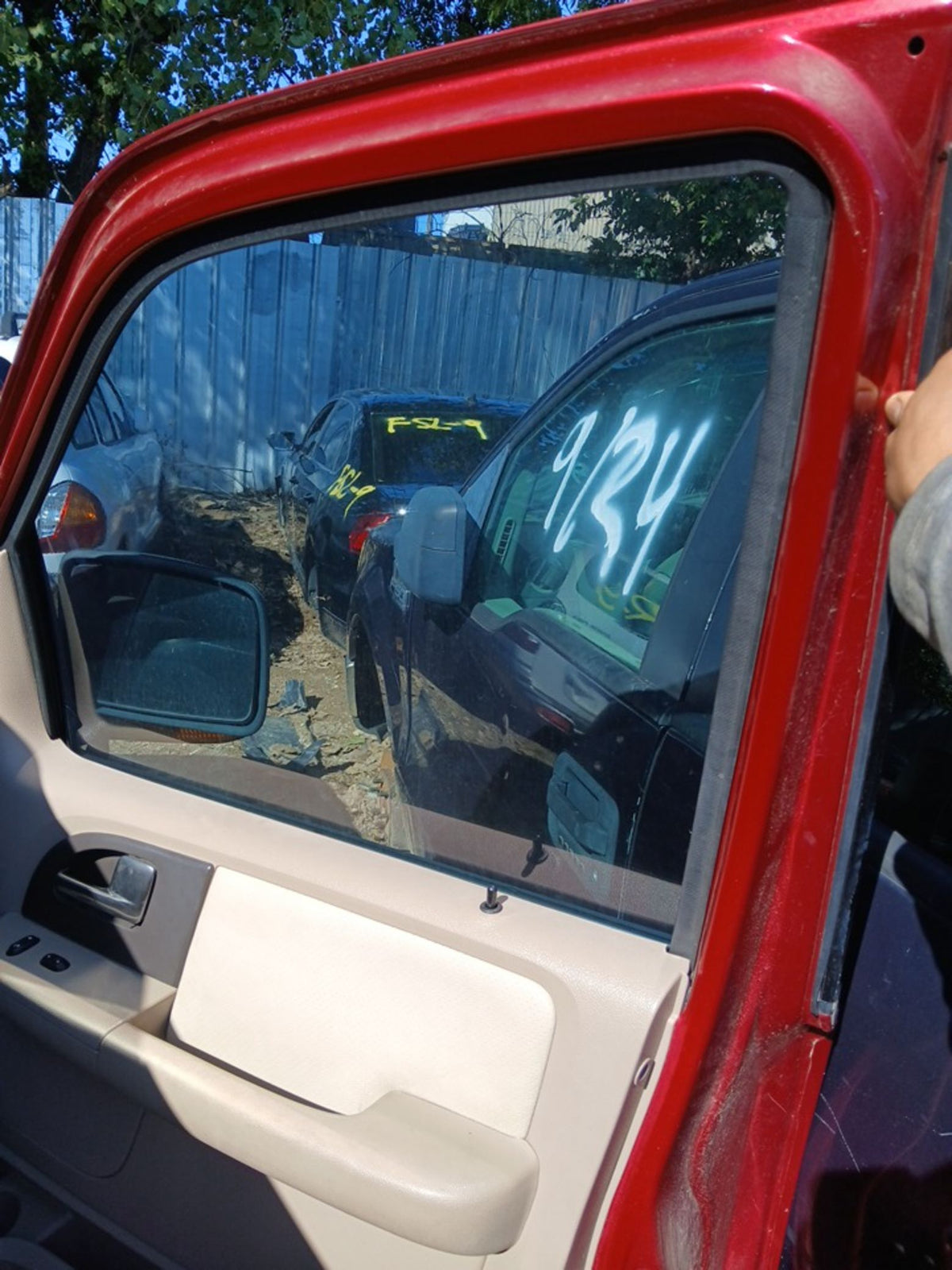 CA_VEHICLE_MEDIA:13203515099:3294117395