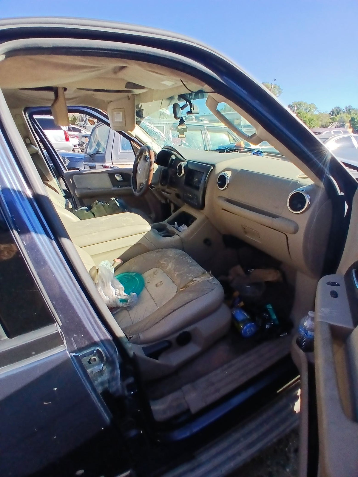 CA_VEHICLE_MEDIA:13203515100:3293828174