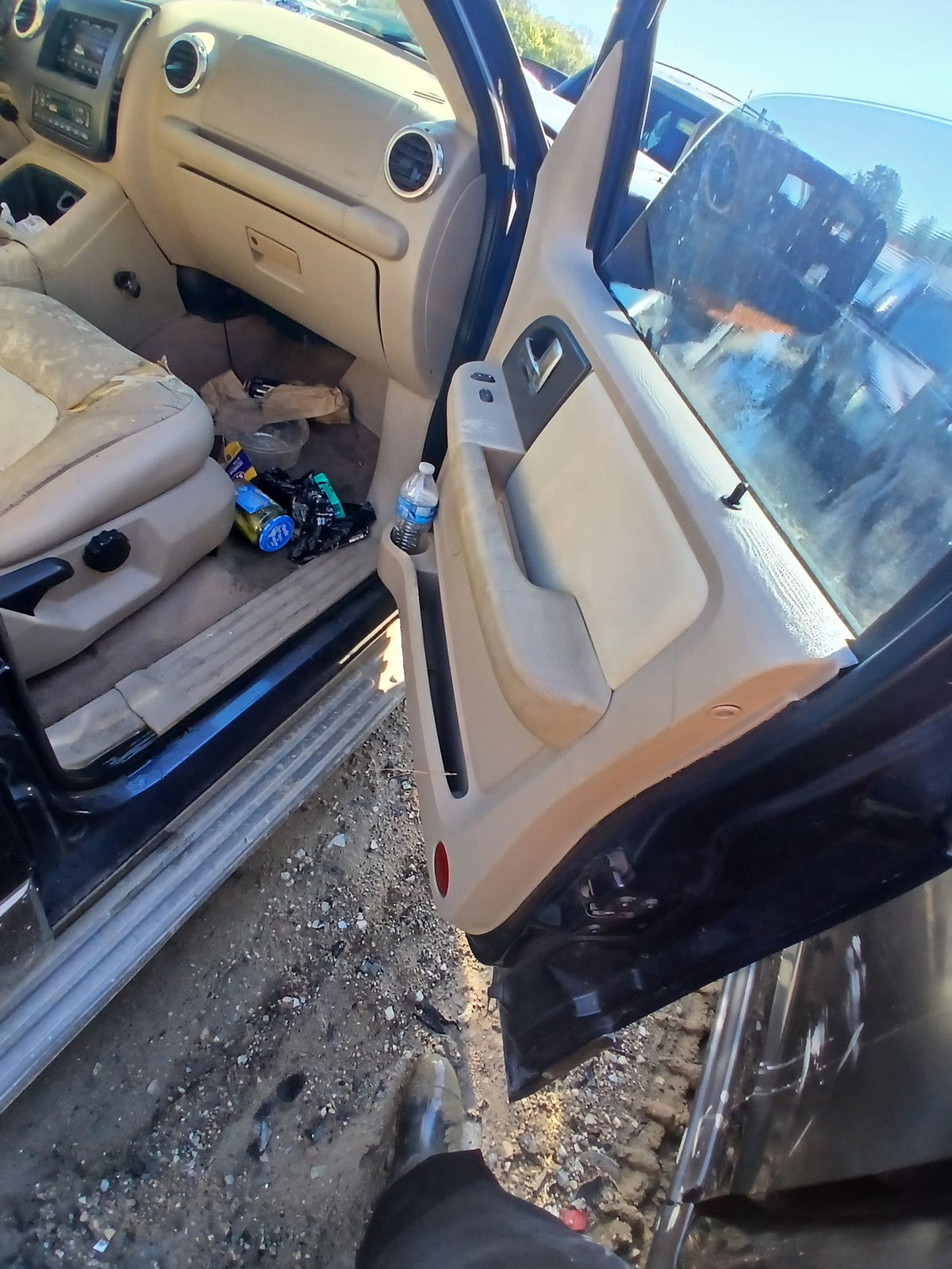 CA_VEHICLE_MEDIA:13203515100:3293828495