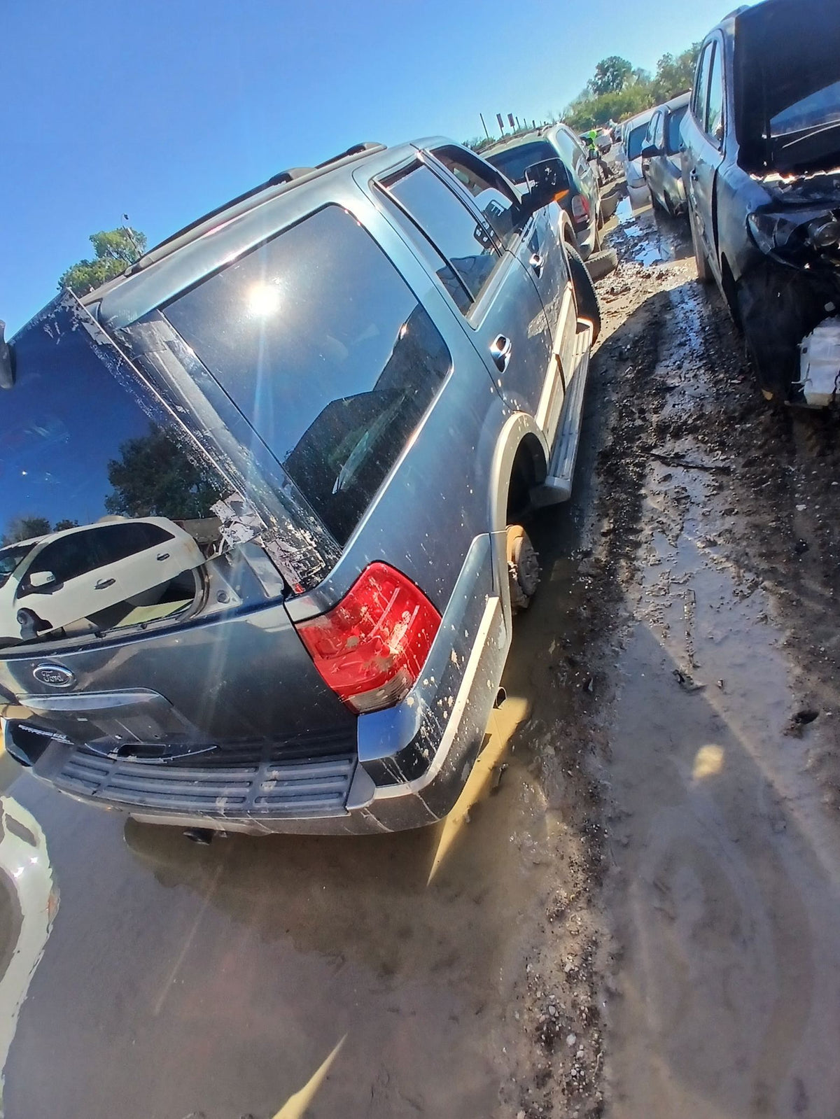 CA_VEHICLE_MEDIA:13203515100:3293830973