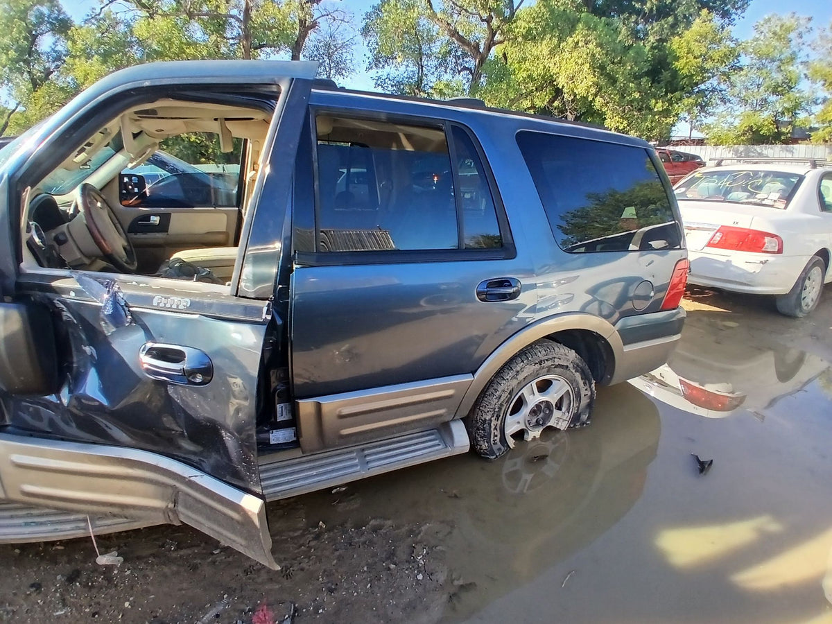 CA_VEHICLE_MEDIA:13203515100:3293831544