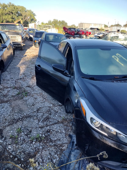 CA_VEHICLE_MEDIA:13203528197:3297087400