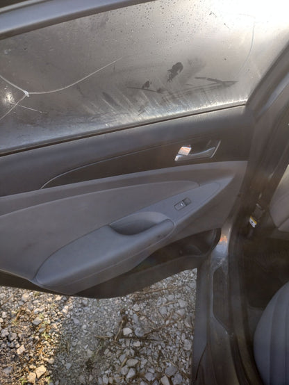 CA_VEHICLE_MEDIA:13203528198:3296995189