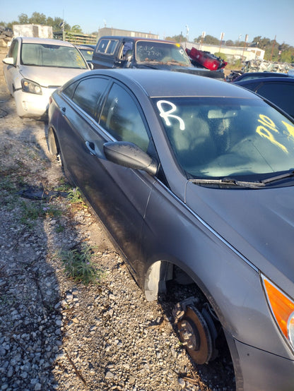 CA_VEHICLE_MEDIA:13203528198:3297005618