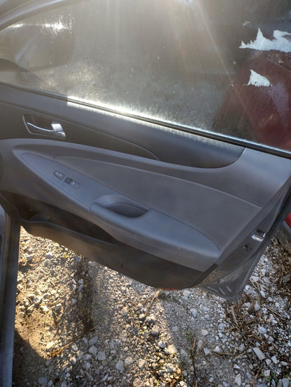 CA_VEHICLE_MEDIA:13203528198:3297012724