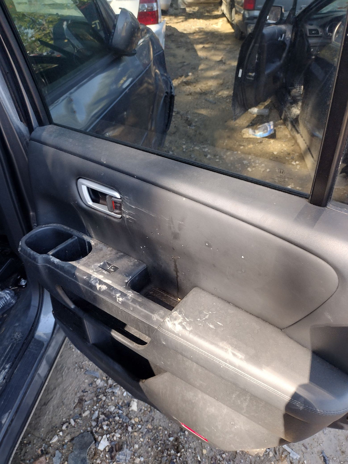 CA_VEHICLE_MEDIA:13203528200:3294281356