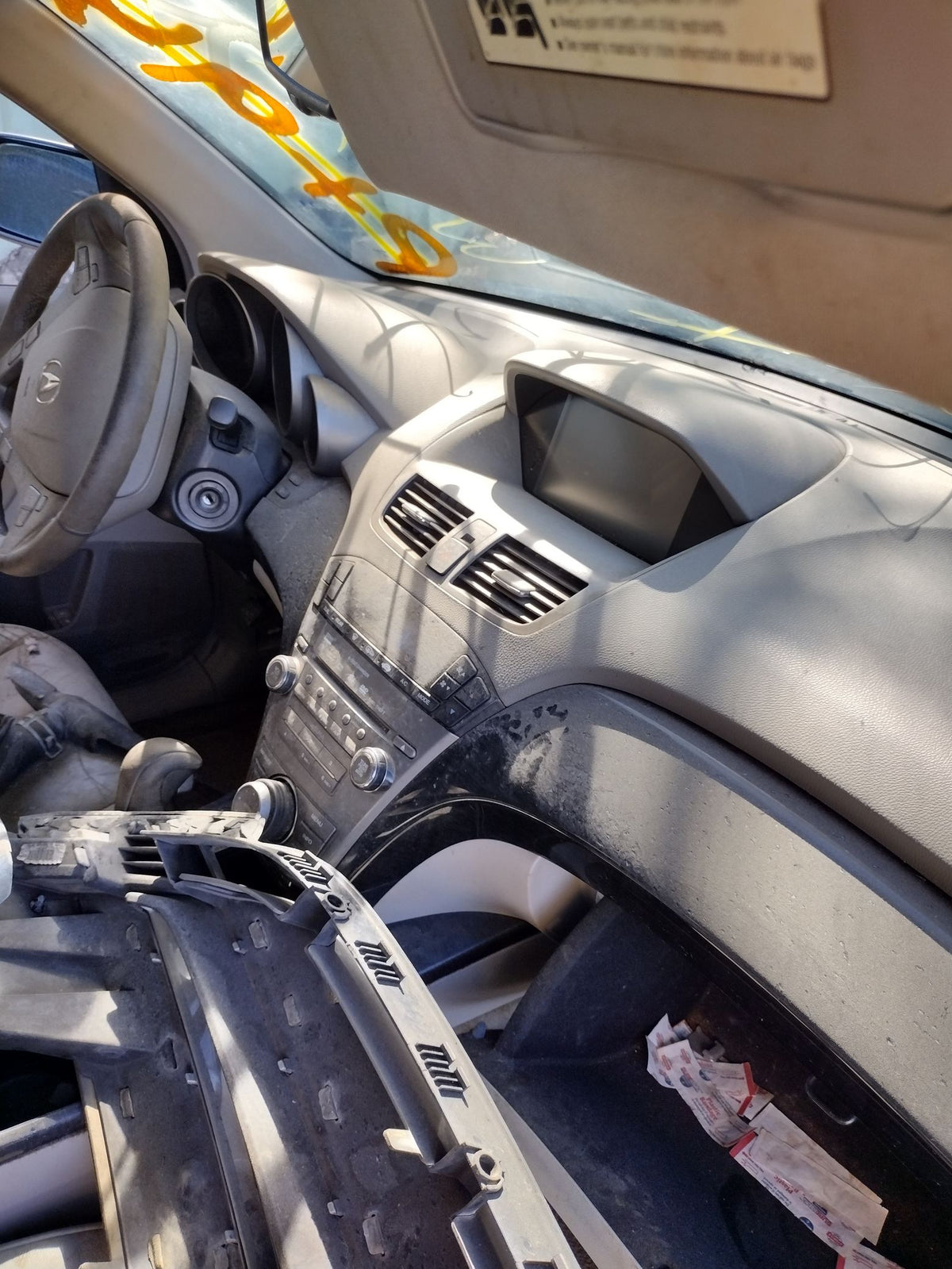 CA_VEHICLE_MEDIA:13203528202:3295164392