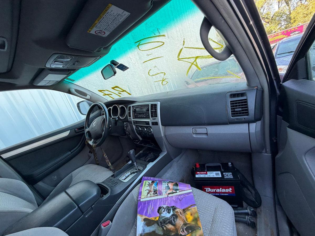 CA_VEHICLE_MEDIA:13203528205:3300960097