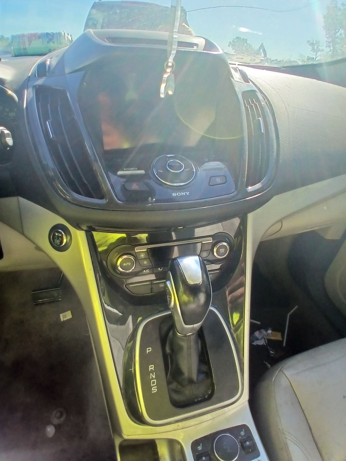 CA_VEHICLE_MEDIA:13203528207:3293919335