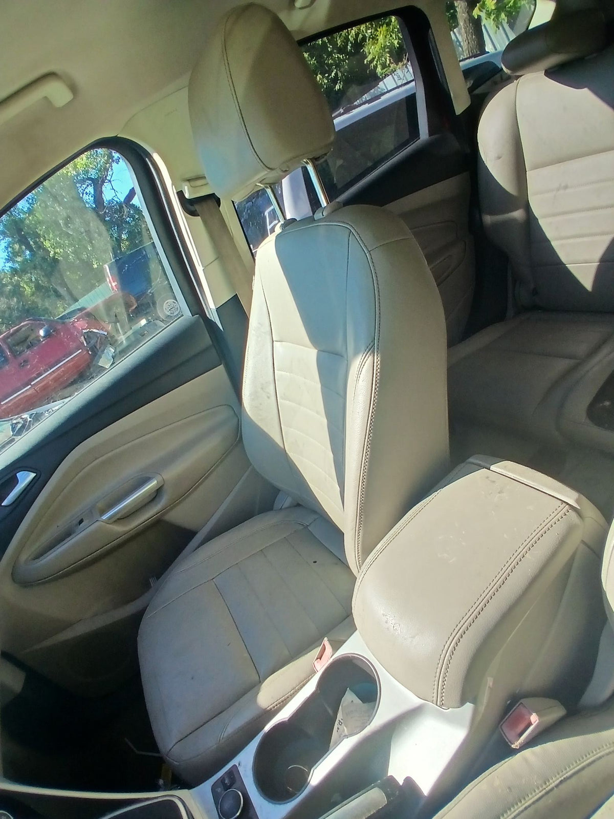 CA_VEHICLE_MEDIA:13203528207:3293919353
