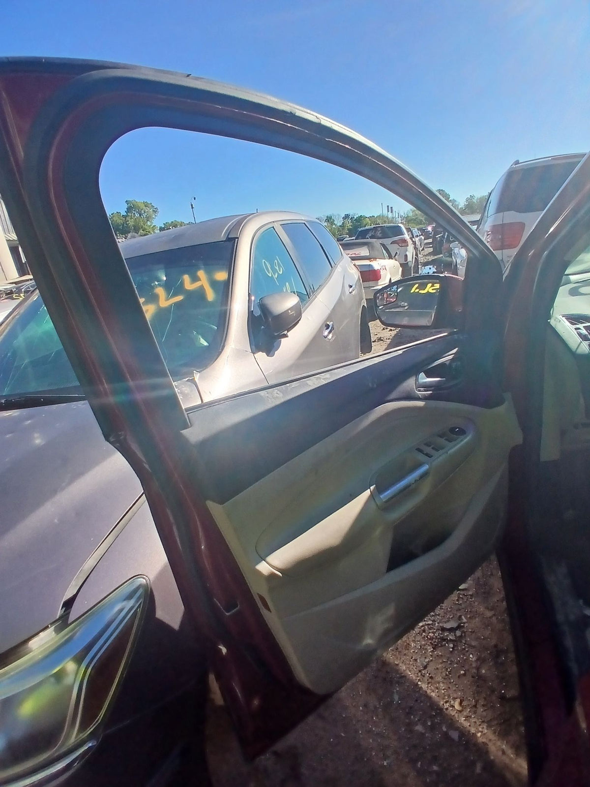 CA_VEHICLE_MEDIA:13203528207:3293920011
