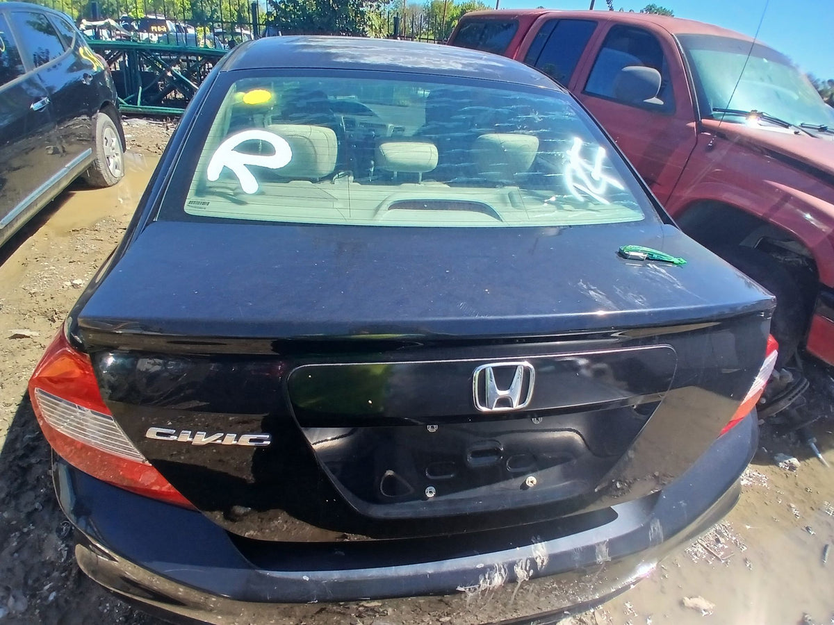 CA_VEHICLE_MEDIA:13203528208:3294727259
