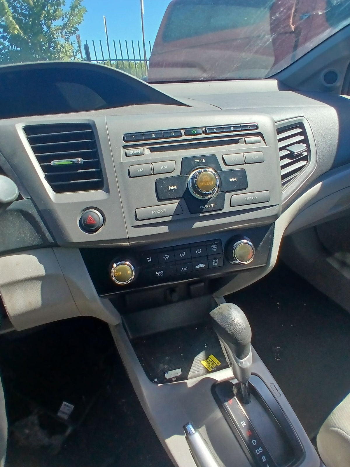CA_VEHICLE_MEDIA:13203528208:3294728399