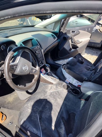 CA_VEHICLE_MEDIA:13203528228:3294375067