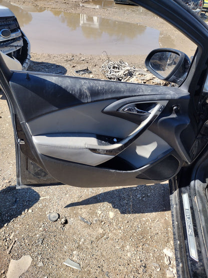CA_VEHICLE_MEDIA:13203528228:3294375084