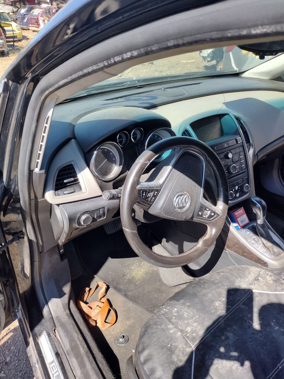 CA_VEHICLE_MEDIA:13203528228:3294375115