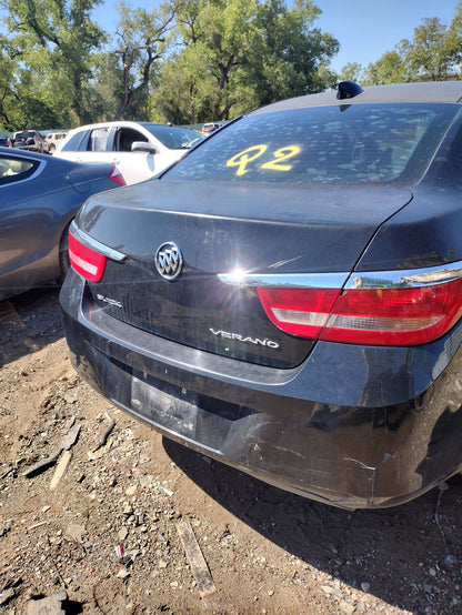 CA_VEHICLE_MEDIA:13203528228:3294375689