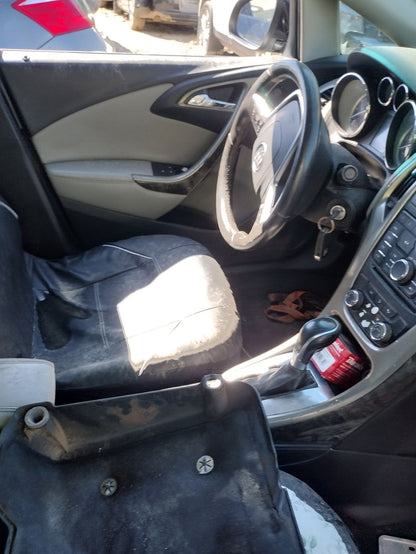 CA_VEHICLE_MEDIA:13203528228:3294376698