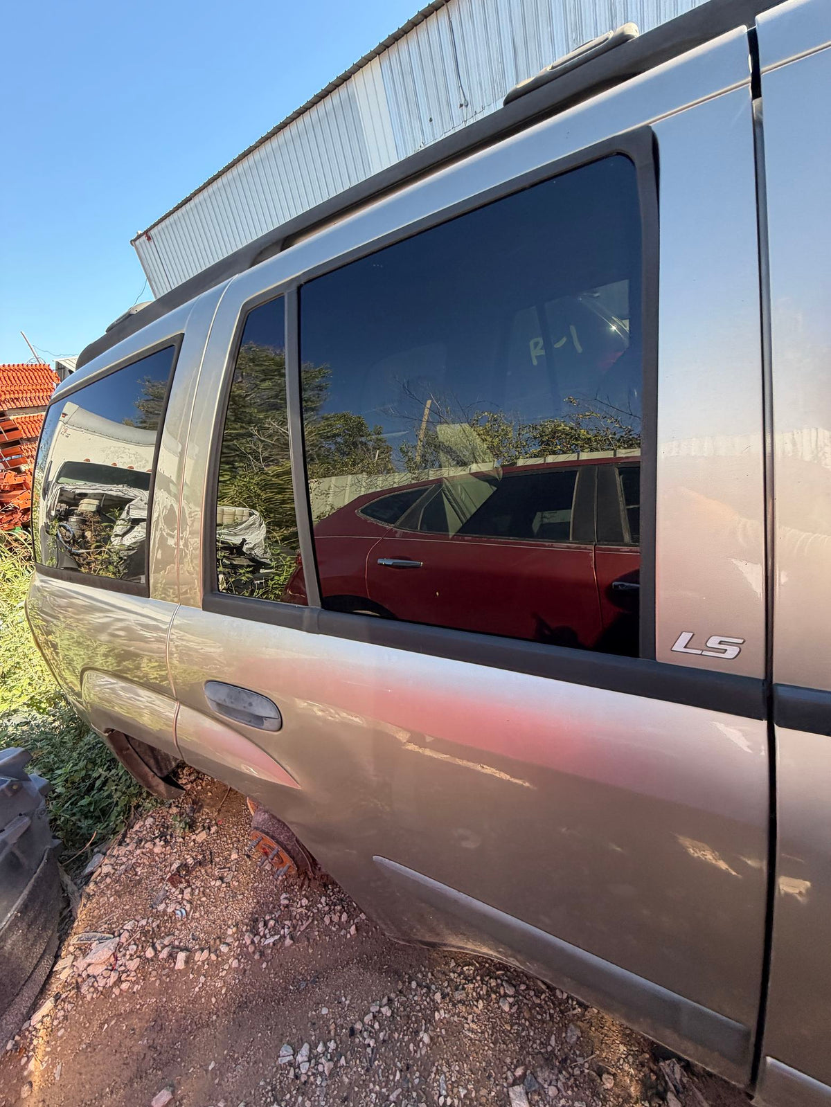CA_VEHICLE_MEDIA:13203528233:3300976570