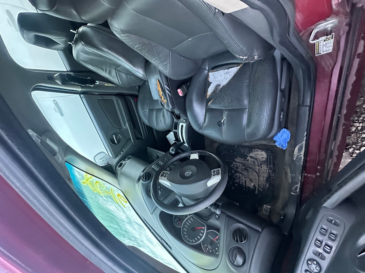 CA_VEHICLE_MEDIA:13203578699:3294368624