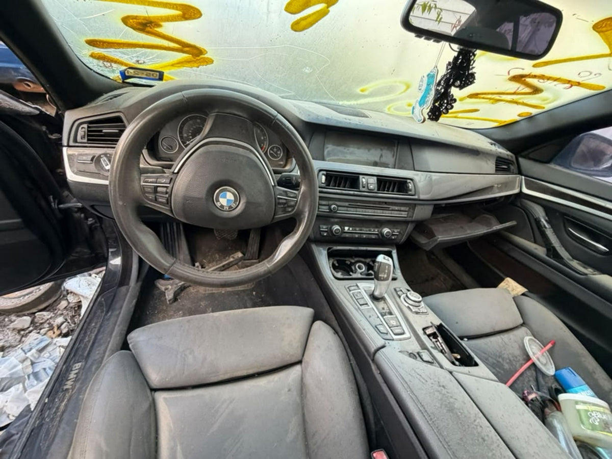 CA_VEHICLE_MEDIA:13203578753:3314043660