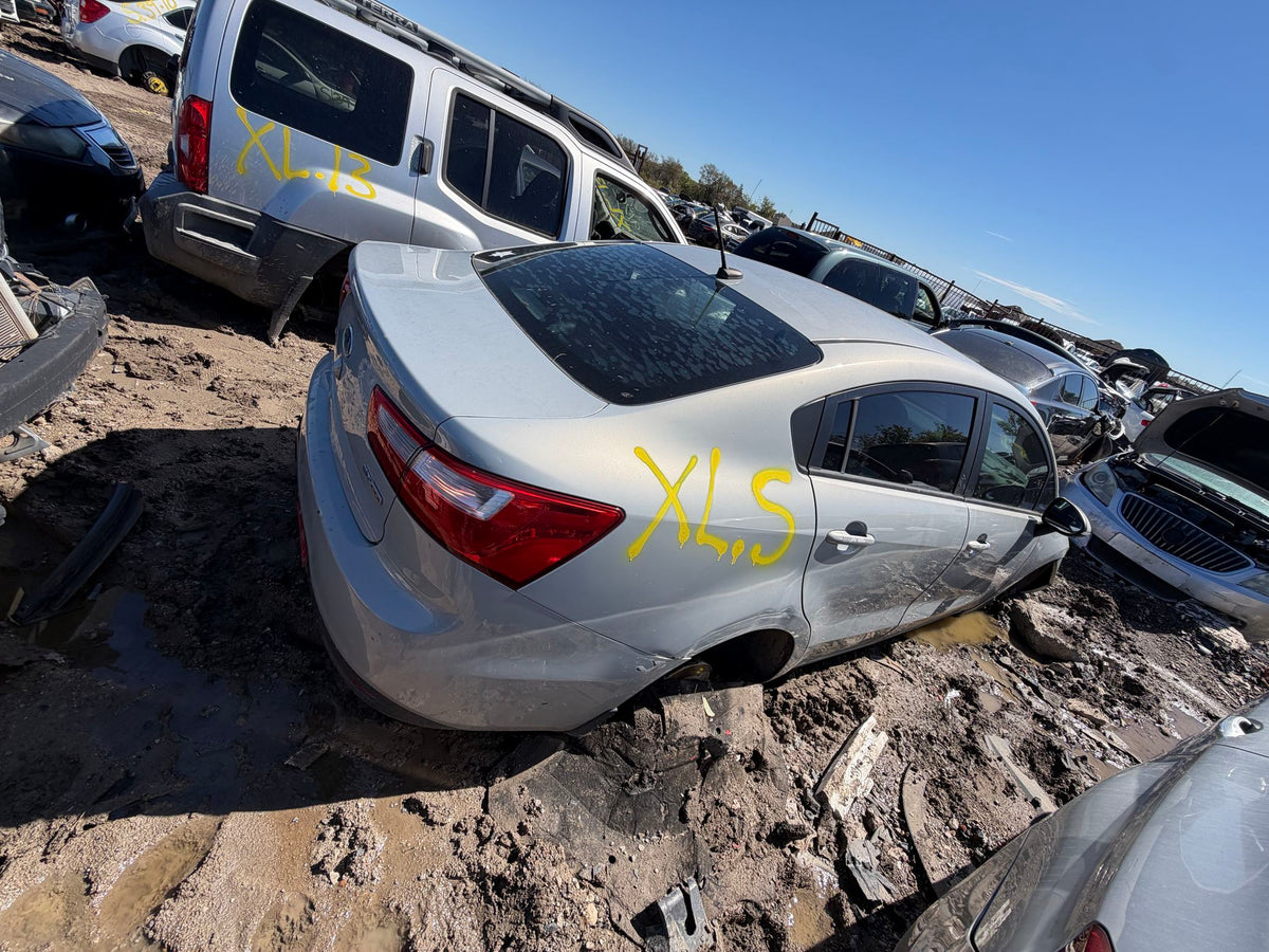 CA_VEHICLE_MEDIA:13203596195:3294573234