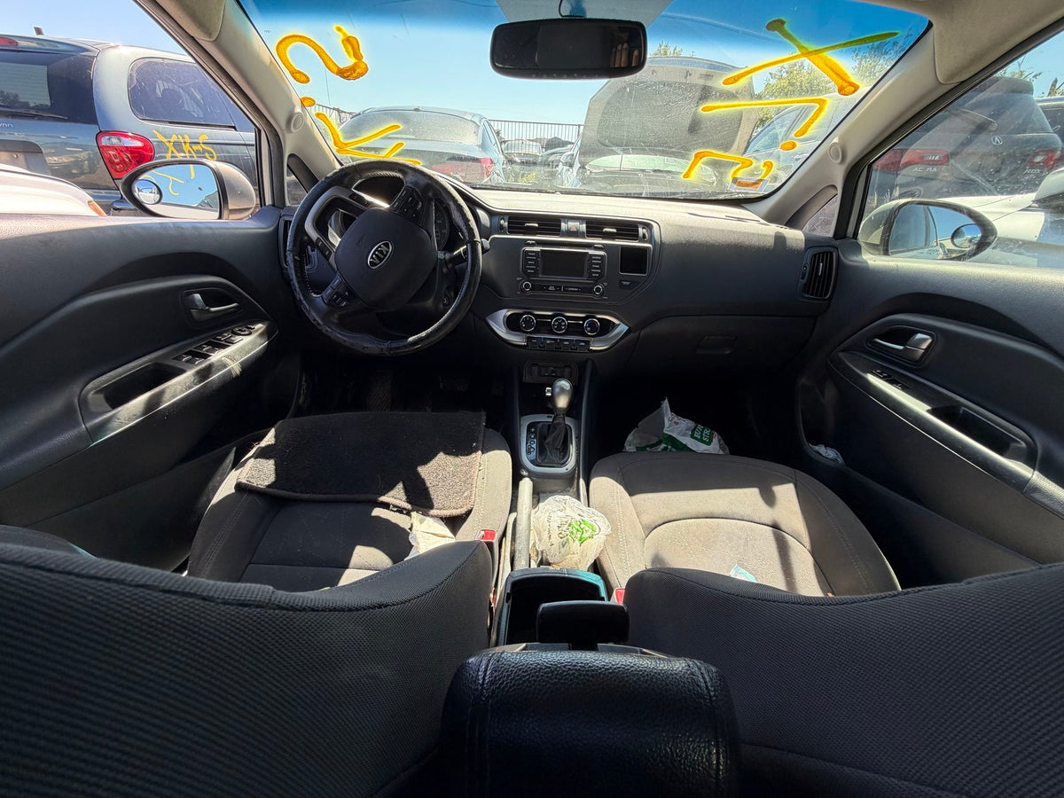 CA_VEHICLE_MEDIA:13203596195:3294573315