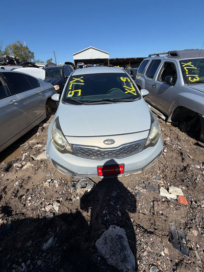 CA_VEHICLE_MEDIA:13203596195:3294573327