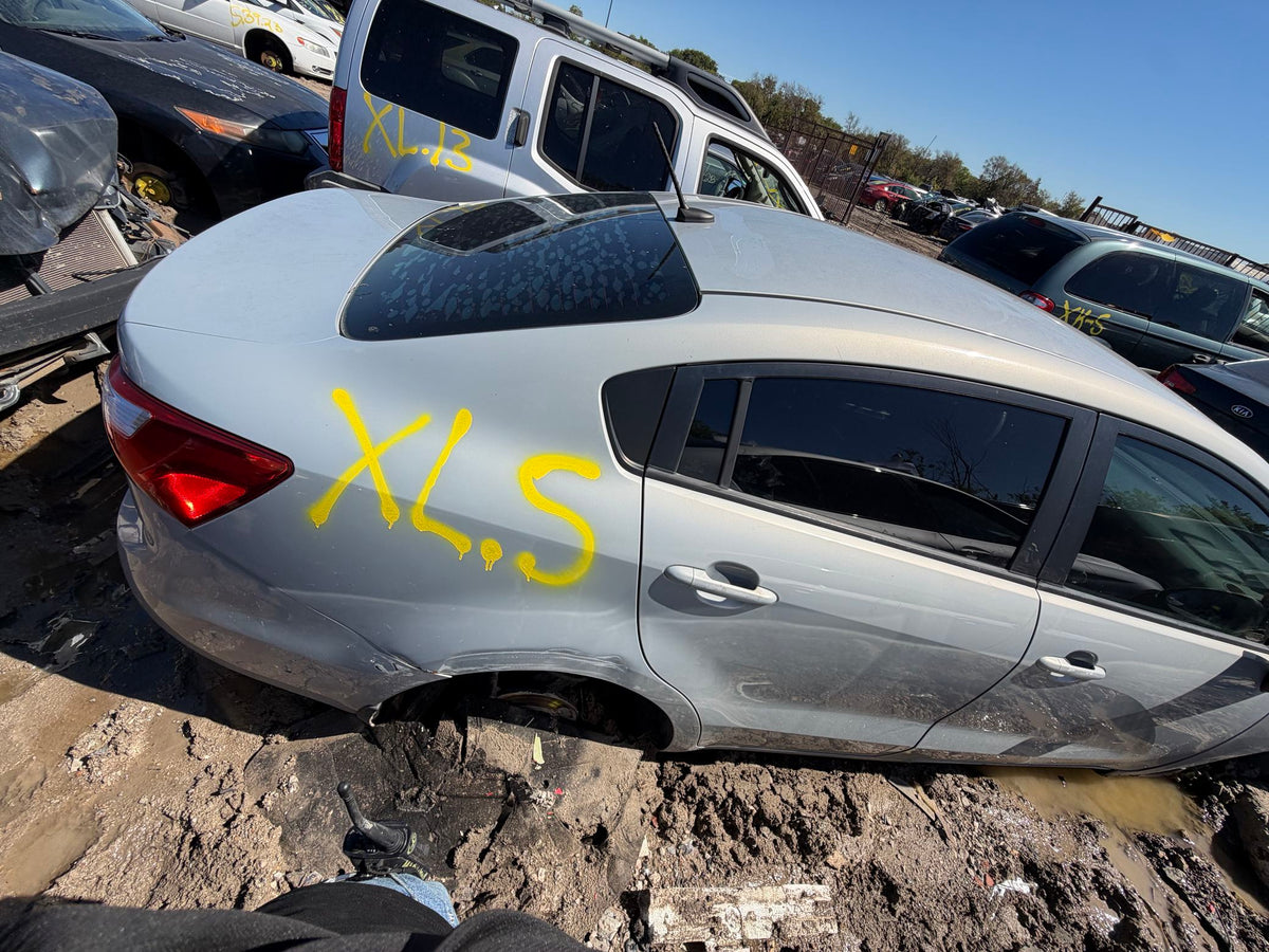 CA_VEHICLE_MEDIA:13203596195:3294573359