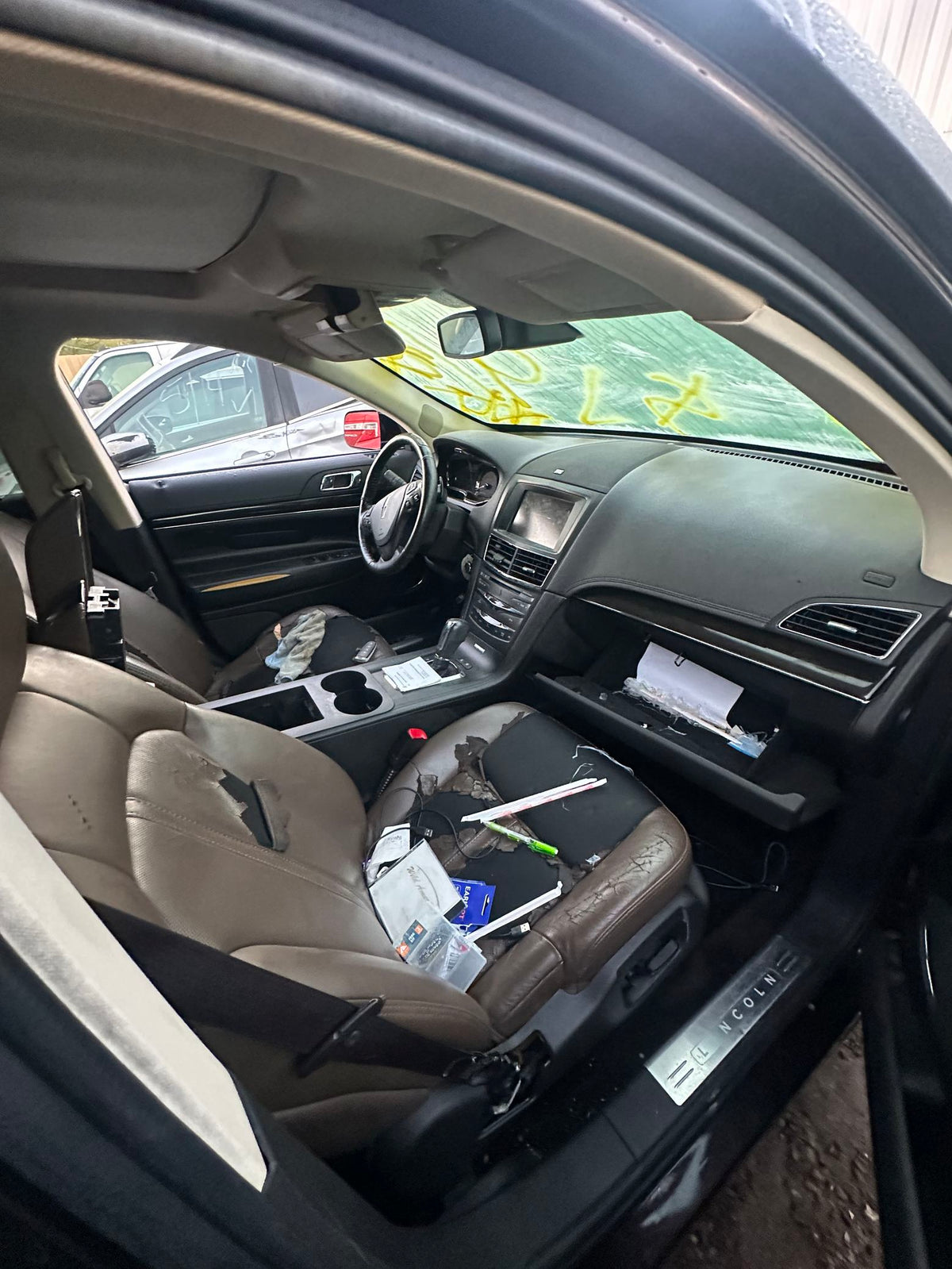 CA_VEHICLE_MEDIA:13203596197:3294374548