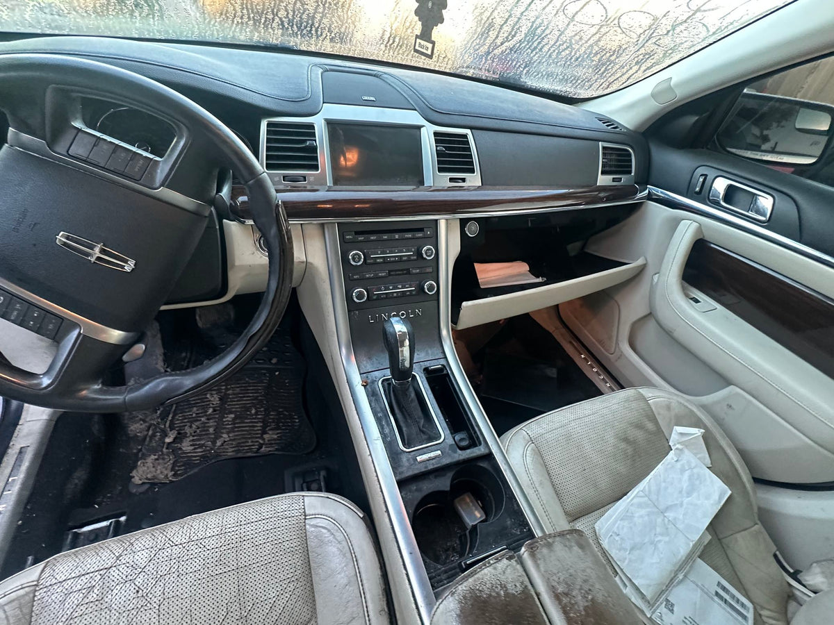 CA_VEHICLE_MEDIA:13203596198:3294362406