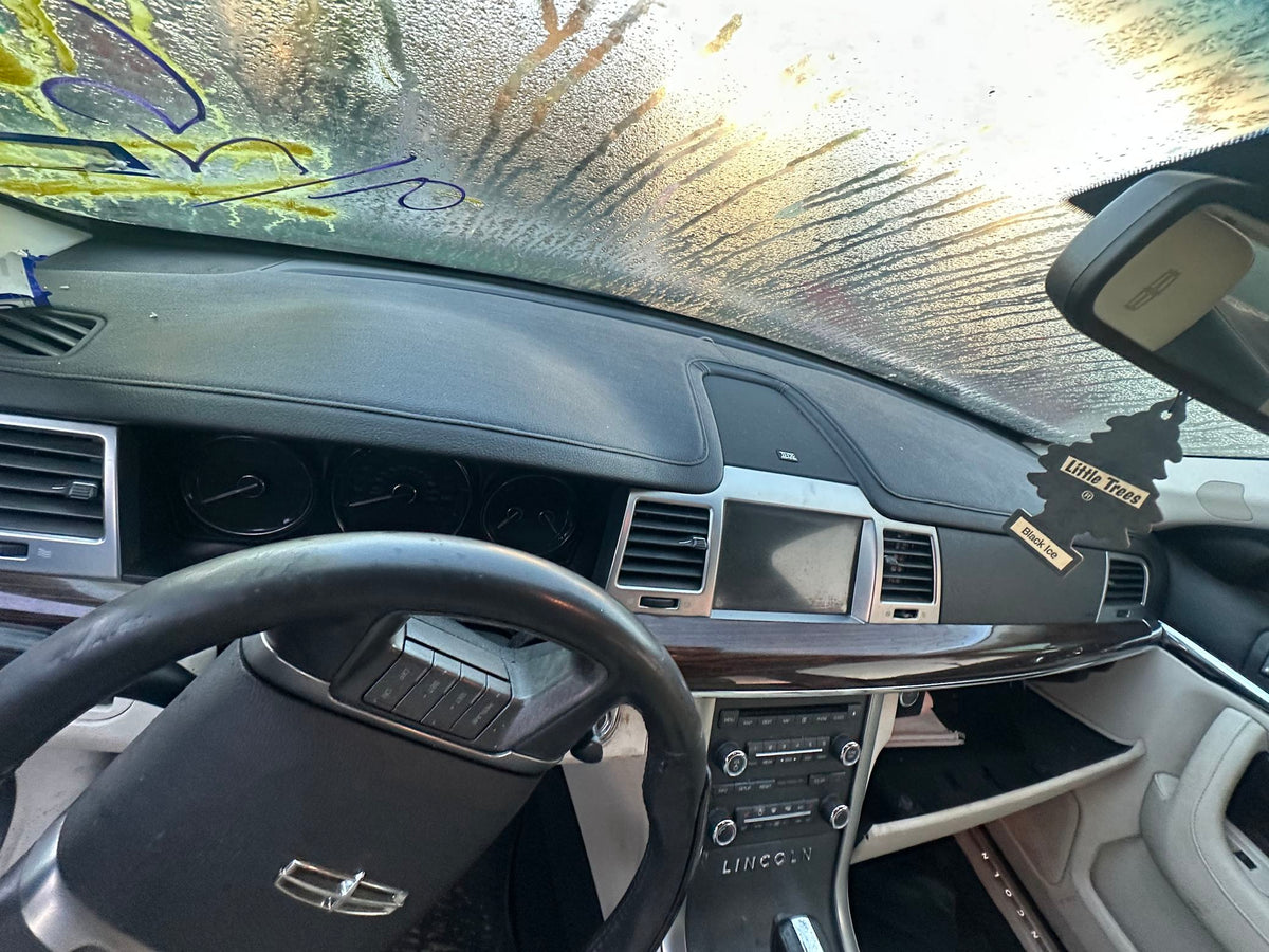 CA_VEHICLE_MEDIA:13203596198:3294362412