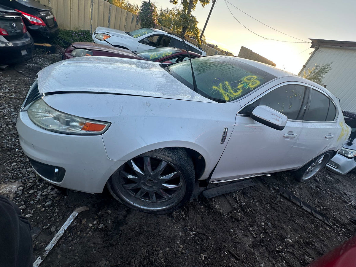 CA_VEHICLE_MEDIA:13203596198:3294362463