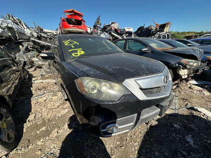 CA_VEHICLE_MEDIA:13203598398:3301577719