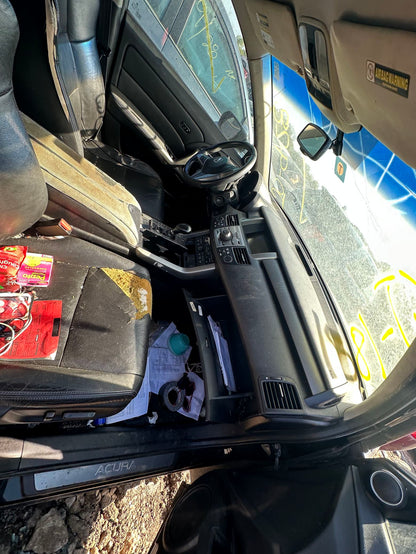 CA_VEHICLE_MEDIA:13203598398:3301577752