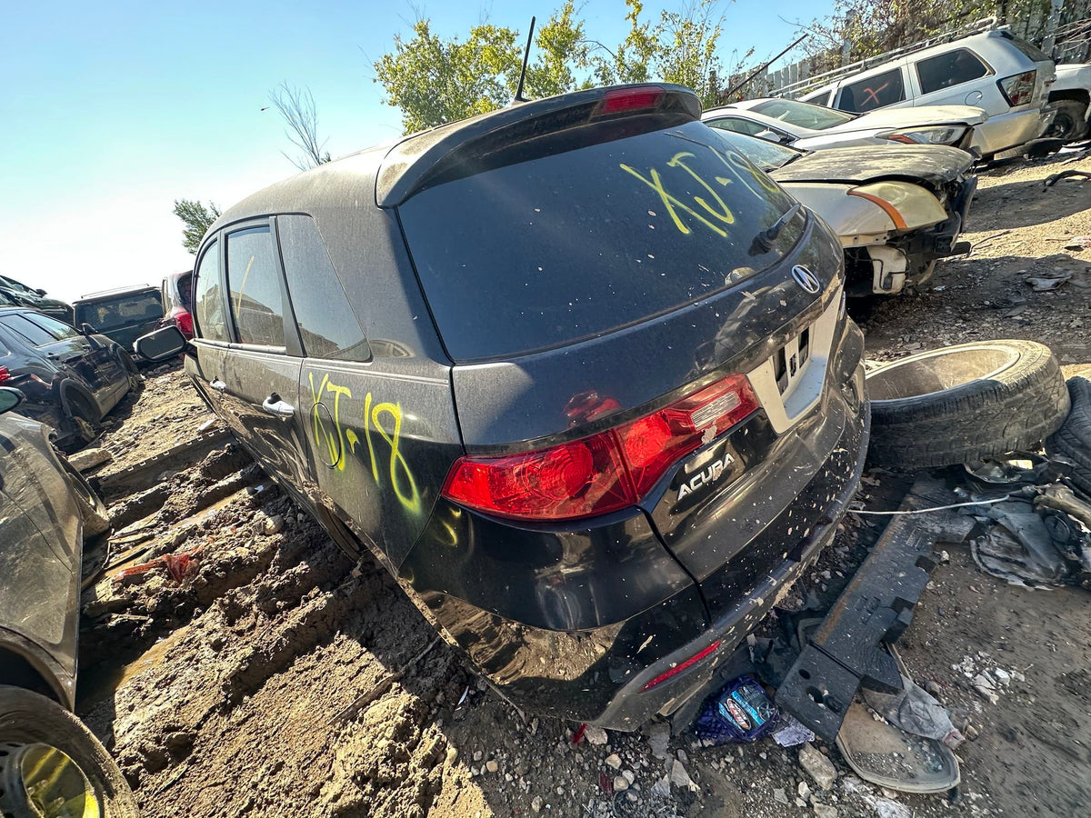 CA_VEHICLE_MEDIA:13203598398:3301577776