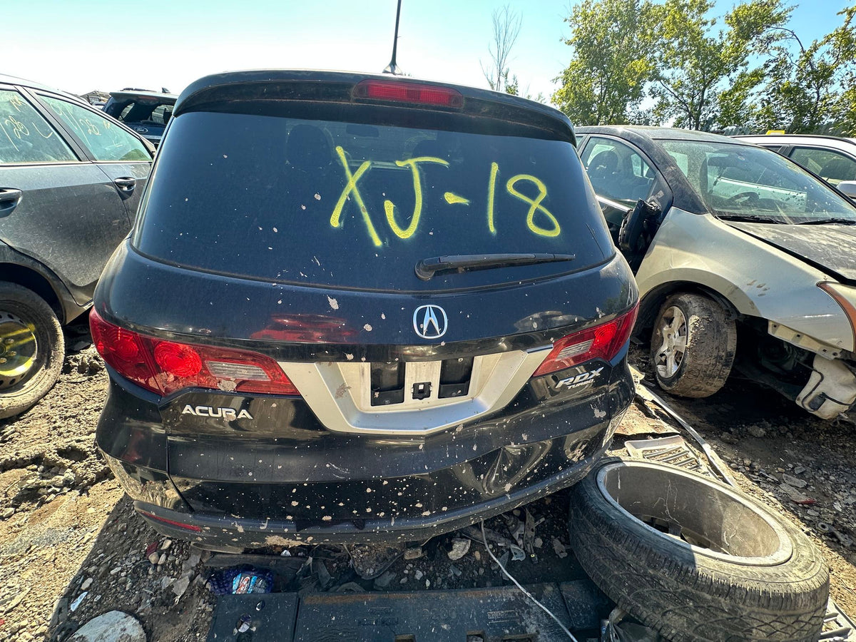 CA_VEHICLE_MEDIA:13203598398:3301577781