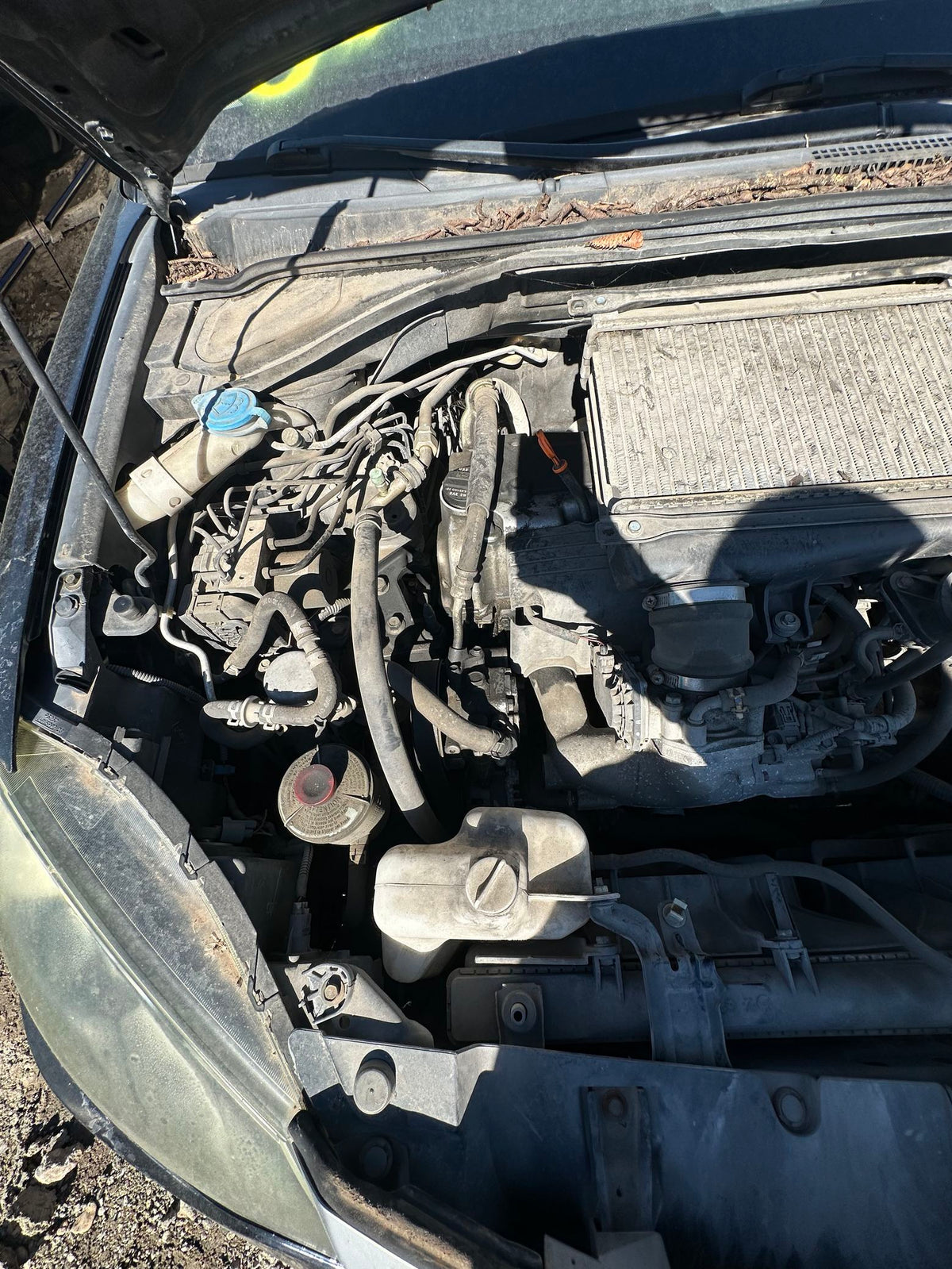 CA_VEHICLE_MEDIA:13203598398:3301577849