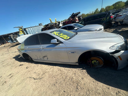 CA_VEHICLE_MEDIA:13203598400:3301640332