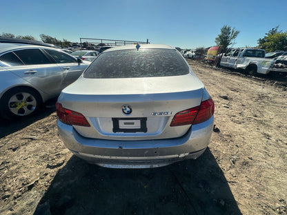 CA_VEHICLE_MEDIA:13203598400:3301640439