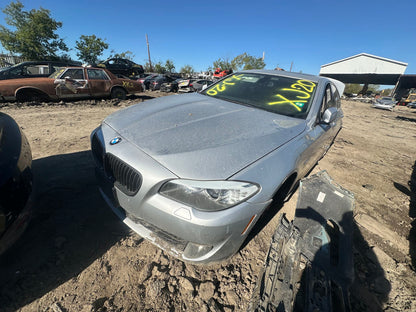 CA_VEHICLE_MEDIA:13203598400:3301640452