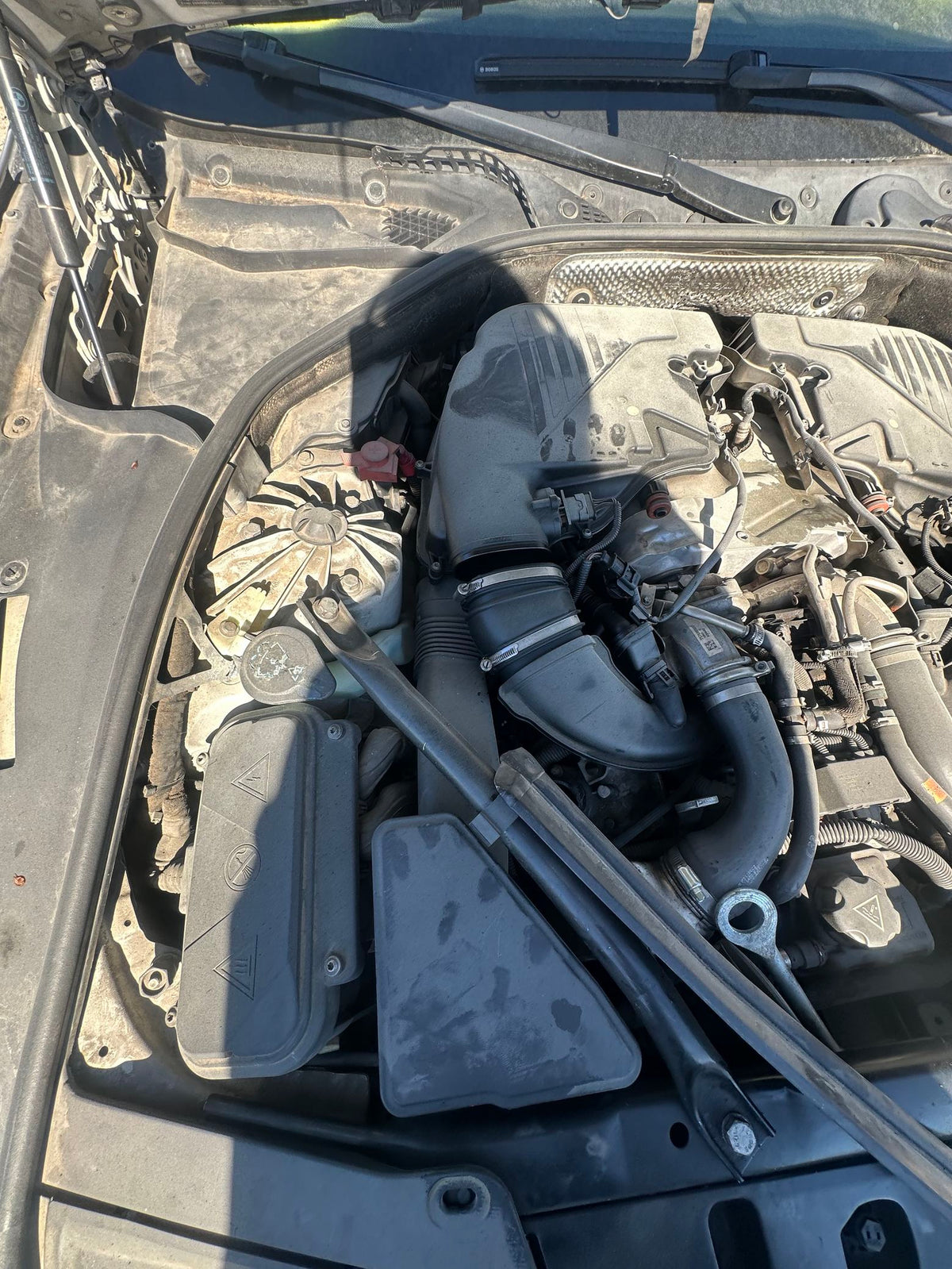 CA_VEHICLE_MEDIA:13203598400:3301640462