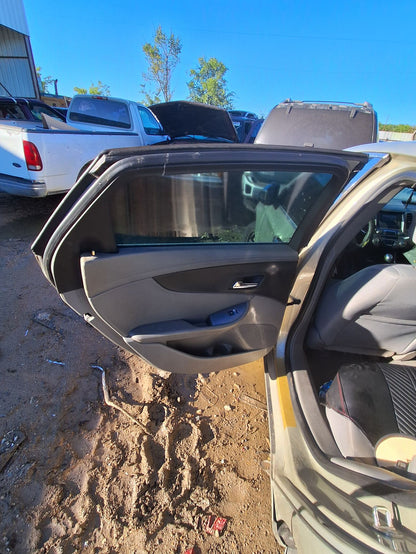 CA_VEHICLE_MEDIA:13203598401:3294259648