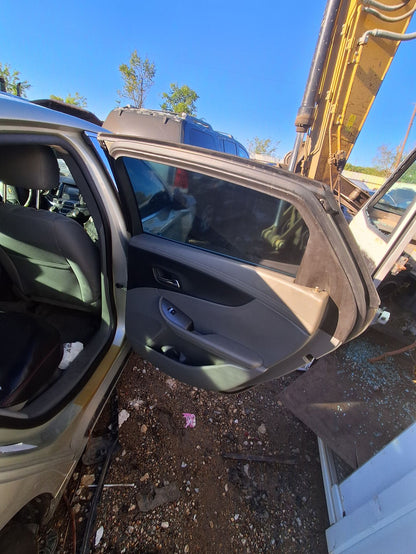 CA_VEHICLE_MEDIA:13203598401:3298608616
