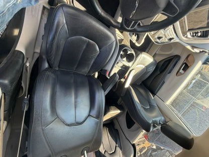 CA_VEHICLE_MEDIA:13203598404:3300631959
