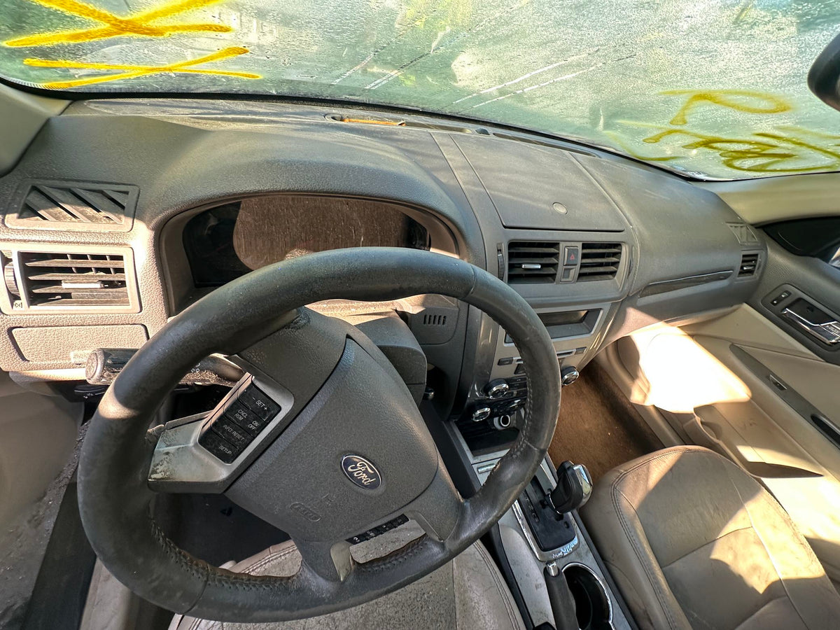 CA_VEHICLE_MEDIA:13203598431:3294214615